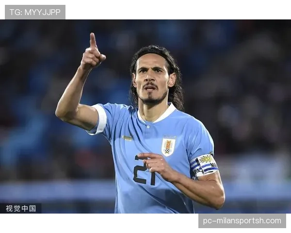 吉鲁与卡瓦尼在禁区渗透偏移下呈现单点终结差异