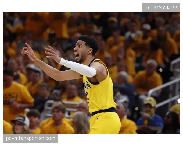 哈利伯顿利用挡拆创造空间 提升三分效率打破季后赛生涯纪录