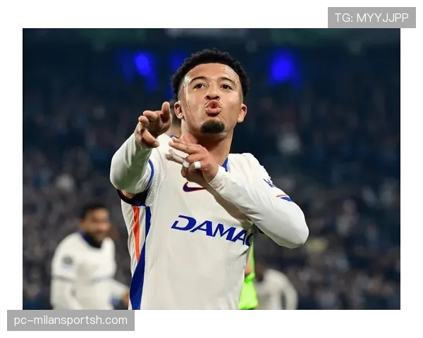 接管组织权，桑乔本赛季从边锋转型直塞撕开中卫