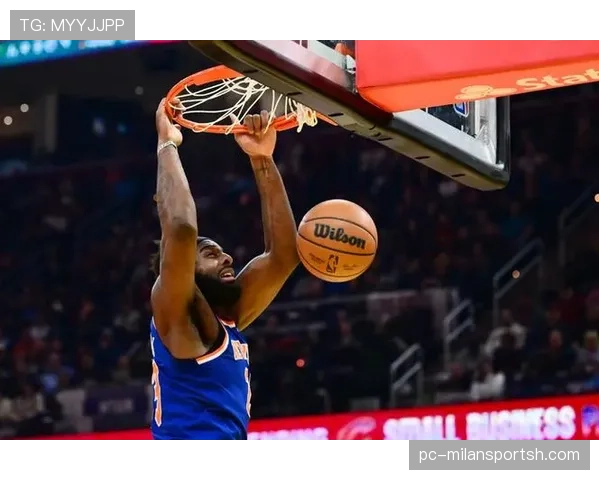 米切尔·罗宾逊挡拆制造错位提升内线防守效率明显